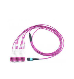 شراء LC MTP / MPO OM4 50/125 كابل الألياف البصرية المتعدد الوسائط LSZH ذو 12 كور online manufacture