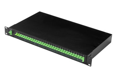 شراء 1U 19 '' رف نوع PLC الألياف البصرية الفاصل 1x32 مع SC موصل الاستقرار عالية online manufacture