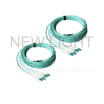 شراء OM3 OM4 قبل موصل Femaile إلى كابل جذع MTP ذكر online manufacture