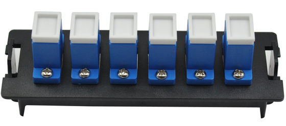 لوحة تصحيح الألياف الضوئية المزدوجة ذات 12 منفذًا من المواد البلاستيكية مع مشبك تثبيت لصندوق توزيع 19 بوصة 1U